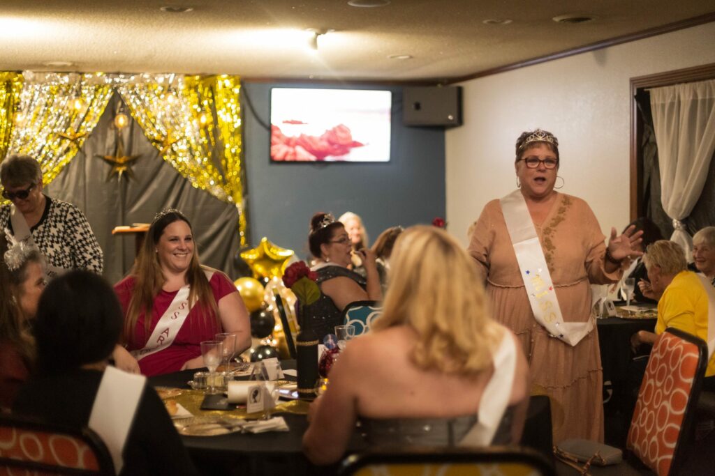 Night of Mystery | Killing For the Crown – Women’s Ministry Gone Wild!