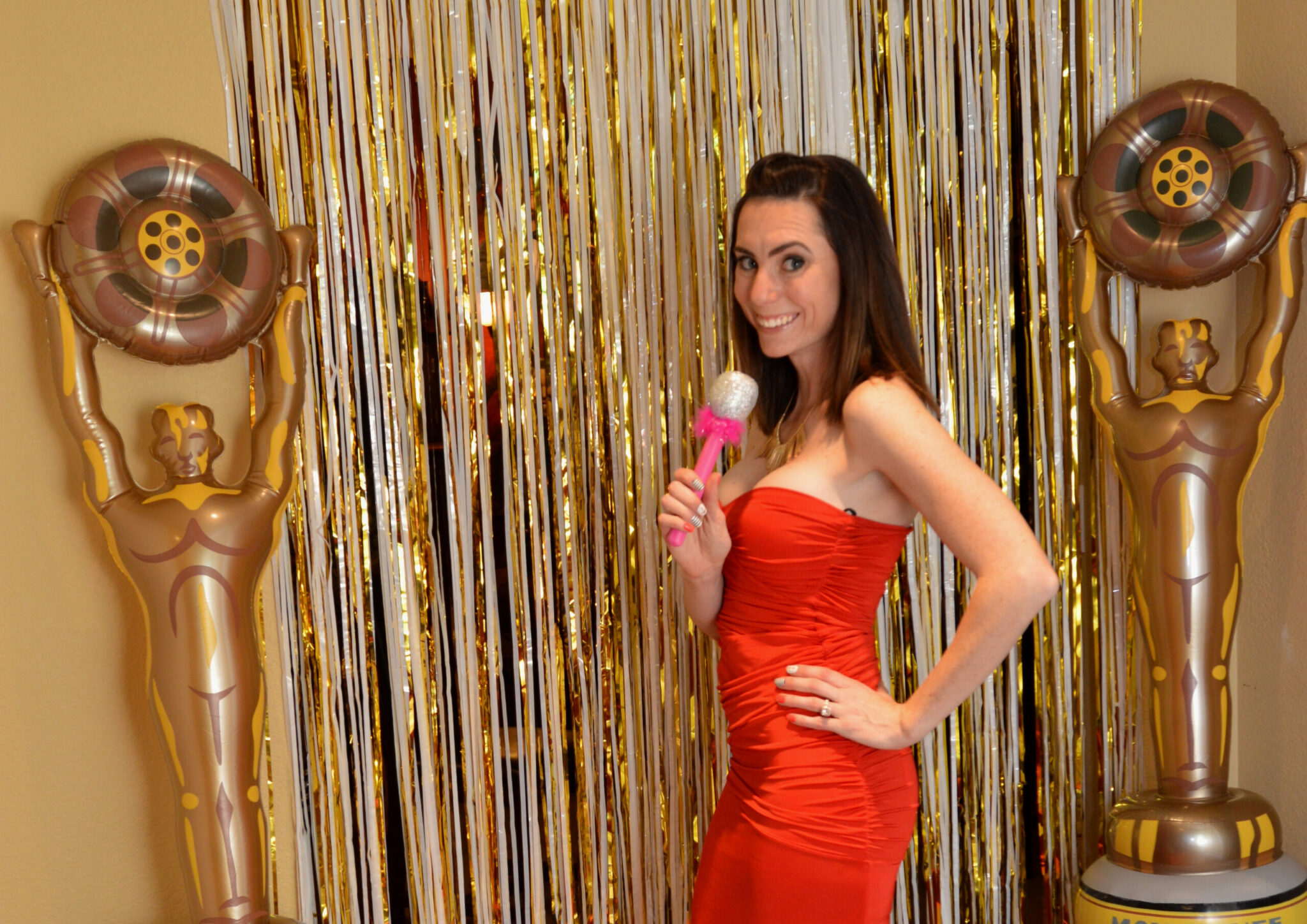 Night of Mystery | Roll Out the Drama: A Step-by-Step Guide to Hosting a Glamorous Red Carpet Party